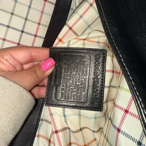 Vintage Coach Legacy Brooklyn Messenger - Picture 9 of 12